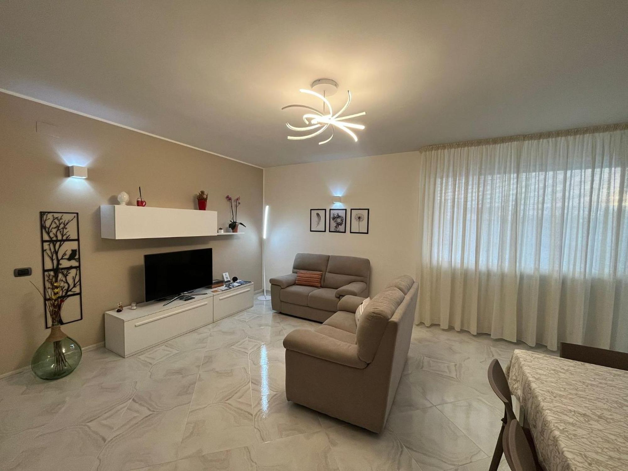 Ferienwohnung A Casa Di Chiara Lecce Exterior foto
